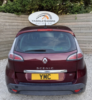 2014 Renault Scenic 1.5 Dynamique Tomtom Dci 110 Stop & Start in Red — image 4