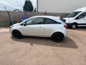 2019 Vauxhall Corsa 1.4 I Ecotec Griffin in Silver — image 5