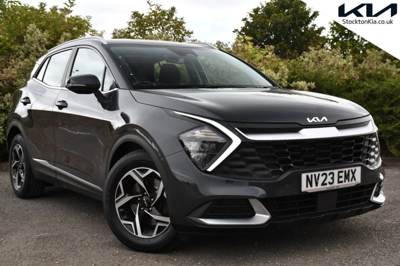 2023 Kia Sportage 1.6 T-Gdi 2 SUV 5dr Petrol Manual Euro 6 (s/s) (148 Bhp) in Grey — image 1