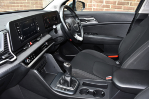 2023 Kia Sportage 1.6 T-Gdi 2 SUV 5dr Petrol Manual Euro 6 (s/s) (148 Bhp) in Grey — image 4