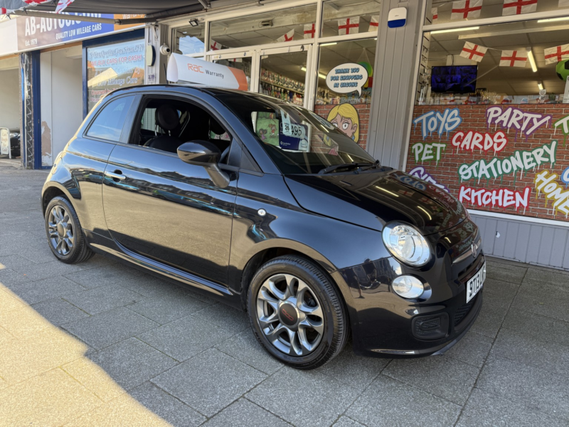 2013 Fiat 500 1.2 S in Black — image 1