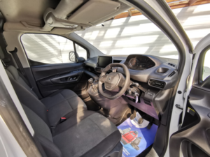 2022 Peugeot Partner 1.5 Bluehdi 1000 Professional Premium in Blue — image 5