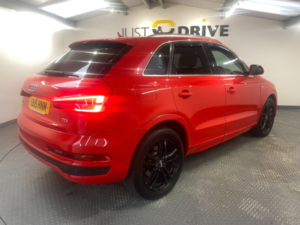 2015 Audi Q3 2.0 Tdi S Line SUV 5dr Diesel Manual Euro 6 (s/s) (150 Ps) in Red — image 5