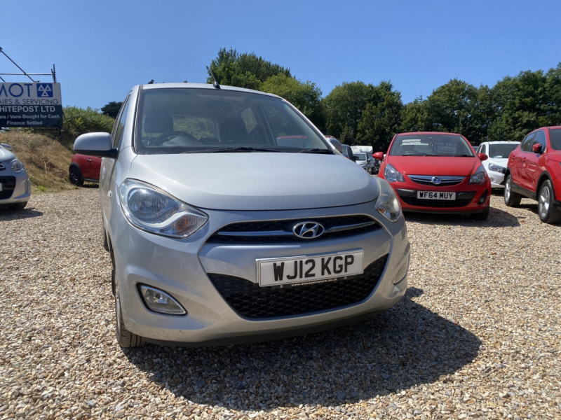 2012 Hyundai I10 1.2 Active in Silver — image 1