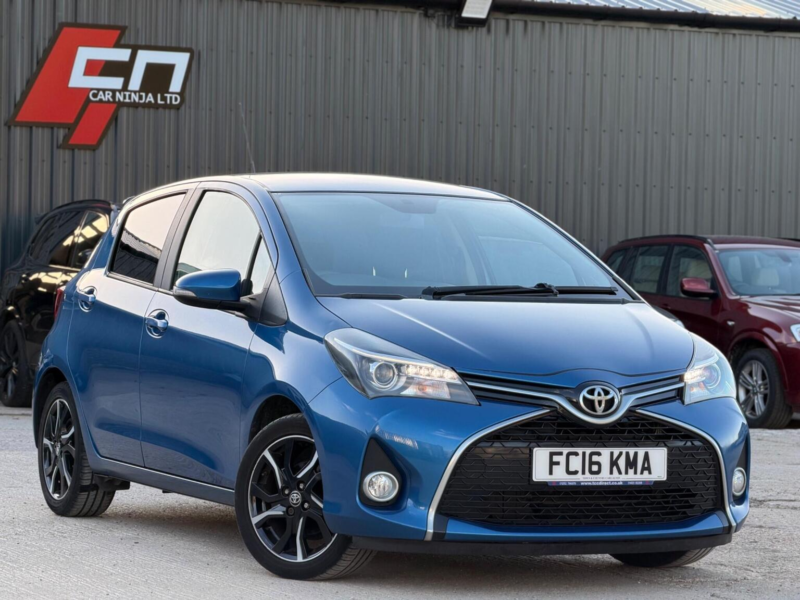 2016 Toyota Yaris 1.33 Dual Vvt-I Design Euro 6 5dr in Blue — image 1