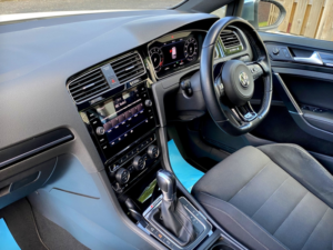 2017 Volkswagen Golf R 2.0 Tsi 310 DSG 5-Door 4motion - Fsh - Mk7.5 Model - 19inch Pretorias, Digital Dash - 54k - White in White — image 3