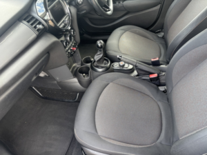 2015 MINI Hatch 1.2 5-Door Hatch One in Grey — image 2