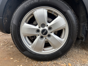 2015 MINI Hatch 1.2 5-Door Hatch One in Grey — image 5
