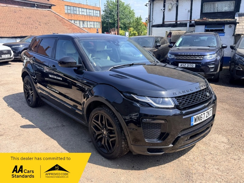 2017 Land Rover Range Rover Evoque Td4 Hse Dynamic in Black — image 1