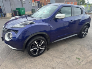 2016 Nissan Juke 1.6 Tekna Xtron Euro 6 5dr in Blue — image 6