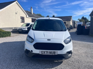 2021 Ford Transit Courier 1.0 Transit Courier Leader Van 1.0l Ecoboost 100ps Fwd 6 Speed Manual in White — image 2