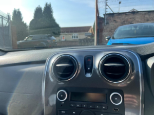 2020 Dacia Sandero Stepway 0.9 Tce Essential Euro 6 (s/s) 5dr in White — image 4