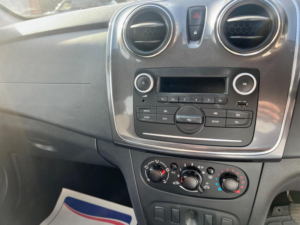 2020 Dacia Sandero Stepway 0.9 Tce Essential Euro 6 (s/s) 5dr in White — image 5