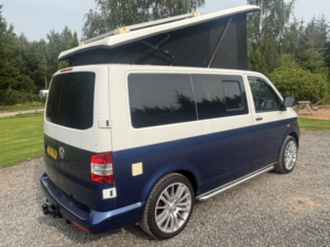 2013 Volkswagen Transporter 2.0 Tdi T28 Campervan in White — image 6