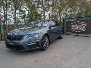 2019 Skoda Octavia 2.0 Tsi Vrs in Grey — image 2