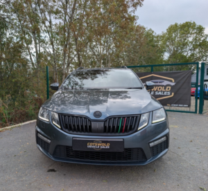 2019 Skoda Octavia 2.0 Tsi Vrs in Grey — image 3