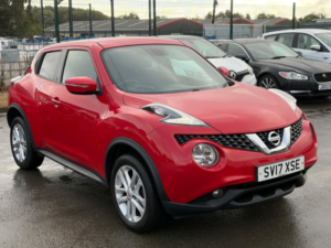 2017 Nissan Juke 1.2 Dig-T N-Connecta in Red — image 4