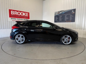 2015 Ford Focus 2.0t Ecoboost St-3 Euro 6 (s/s) 5dr in Black — image 3