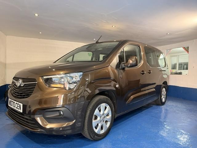 2021 Vauxhall Combo Life 1.2 Turbo Energy in Brown — image 1
