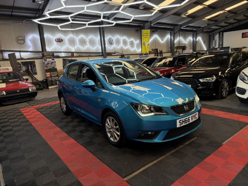 2017 SEAT Ibiza 1.2 Tsi Se in Blue — image 1