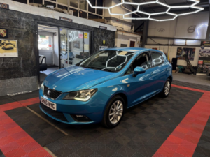2017 SEAT Ibiza 1.2 Tsi Se in Blue — image 2