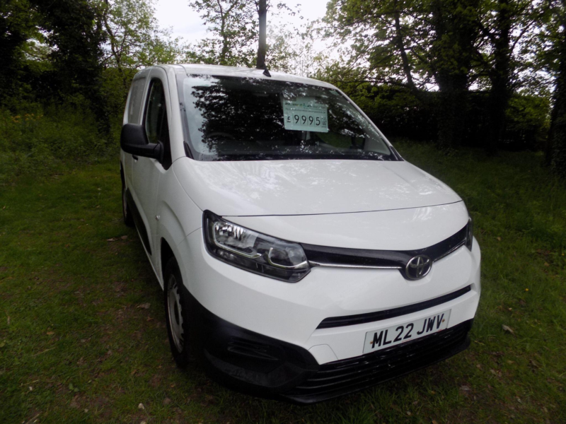2022 Toyota Proace 1.5 Bluehdi Active Short Panel Van Swb Euro 6 (s/s) 5dr in White — image 1