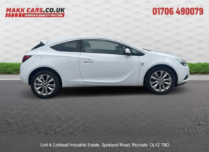 2015 Vauxhall Astra Gtc 1.4 I Turbo Sri in White — image 2