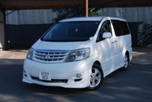 2008 Toyota Alphard 2.4 As Platinum Selection Ii 8 Seats in White — image 3