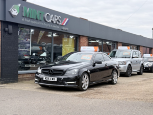 2015 Mercedes-Benz C Class 2.1 C250 Cdi Amg Sport Edition in Black — image 2