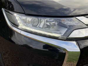 2015 Mitsubishi Outlander 2.2 Di-D Gx3 in Black — image 6