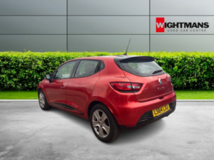 2014 Renault Clio 1.2 Dynamique Medianav 1.2 16v 75 in Red — image 5