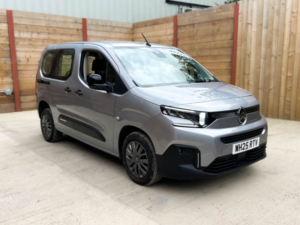 2025 Citroen Berlingo 3 SEAT Auto Wheelchair Accessible Disabled Access Vehicle Wav in Grey — image 4