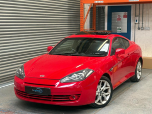 2009 Hyundai Coupe 2.0 Siii 3dr in Red — image 2