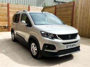 2020 Peugeot Rifter 3 SEAT Auto Wheelchair Accessible Disabled Access Vehicle Wav in Beige — image 5