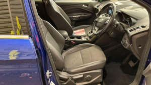 2017 Ford Kuga 2.0 Tdci Titanium Powershift AWD Euro 6 (s/s) 5dr in Blue — image 3