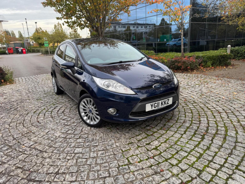 2011 Ford Fiesta 1.6 Tdci Dpf Titanium 5dr in Blue — image 1