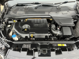2016 Land Rover Discovery Sport 2.0 Td4 Hse Black in Black — image 5