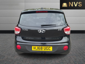 2018 Hyundai I10 1.0 Go! Se in Black — image 6