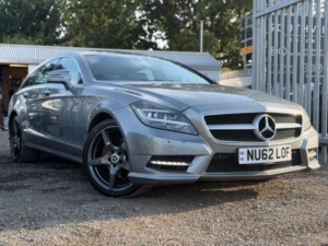2013 Mercedes-Benz Cls 2.1 Cls250 Cdi Blueefficiency Amg Sport Shooting Brake G-Tronic+ Euro 5 (s/s) 5dr in Silver — image 2