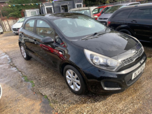 2014 Kia Rio 1.25 Vr7 Euro 5 5dr in Black — image 3