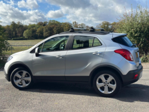 2014 Vauxhall Mokka 1.4t Exclusiv 4WD Euro 5 (s/s) 5dr in Silver — image 5