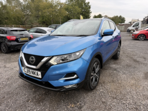 2019 Nissan Qashqai 1.3 Dig-T N-Connecta in Blue — image 6