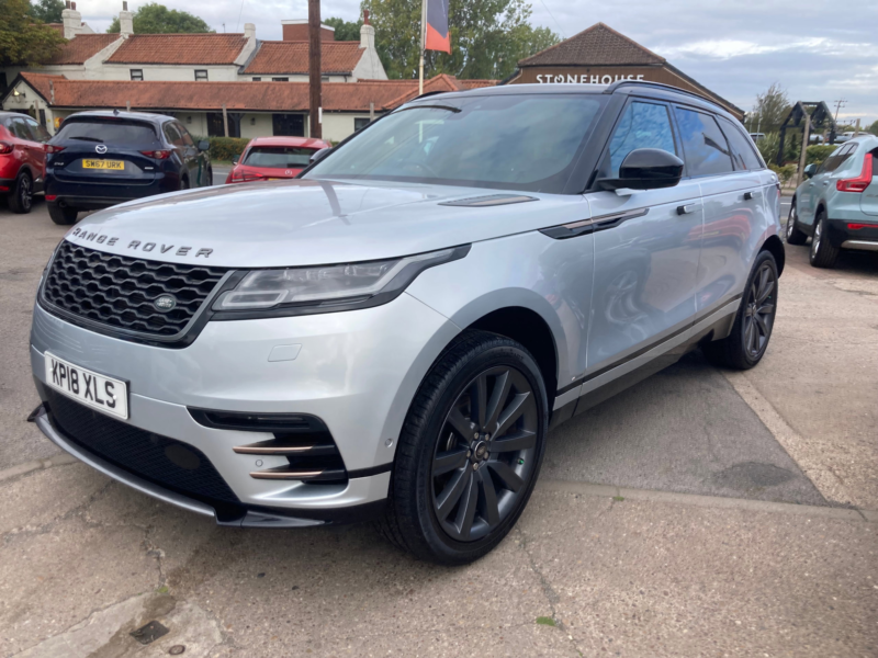 2018 Land Rover Range Rover Velar 2.0 D240 R-Dynamic Hse SUV 5dr Diesel Auto 4WD Euro 6 (s/s) (240 Ps) in Silver — image 1