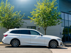2021 BMW 3 Series 2.0 330e M Sport Auto 5dr in White — image 4