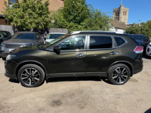 2015 Nissan X-Trail Dci Tekna in Green — image 4