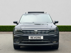 2018 Volkswagen Tiguan 2.0 Tdi Sel SUV 5dr Diesel DSG Euro 6 (s/s) (150 Ps) in Grey — image 2