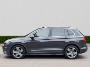 2018 Volkswagen Tiguan 2.0 Tdi Sel SUV 5dr Diesel DSG Euro 6 (s/s) (150 Ps) in Grey — image 4