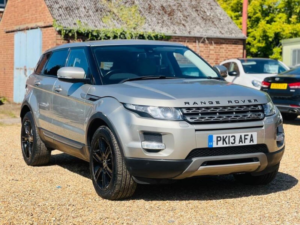 2013 Land Rover Range Rover Evoque 2.2 Sd4 Pure Auto 4WD Euro 5 5dr in Gold — image 3