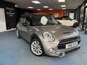 2016 MINI Hatch