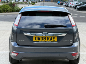 2008 Ford Focus 1.6 Titanium 5dr in Grey — image 6